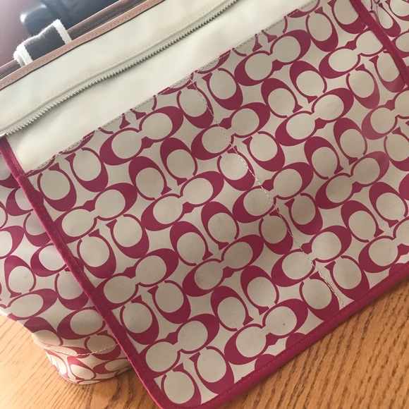 Coach Tote Bag - Picture 5 of 10